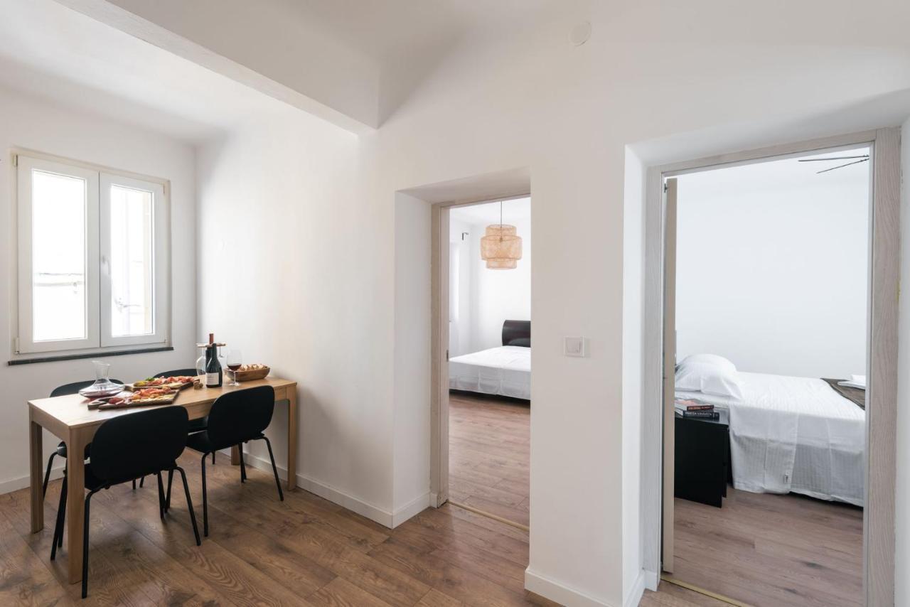 Pula City Apartment With Private Parking Free Bagian luar foto