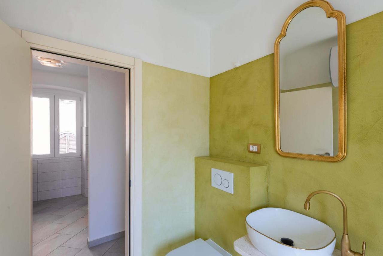 Pula City Apartment With Private Parking Free Bagian luar foto