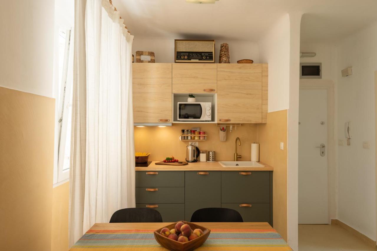 Pula City Apartment With Private Parking Free Bagian luar foto
